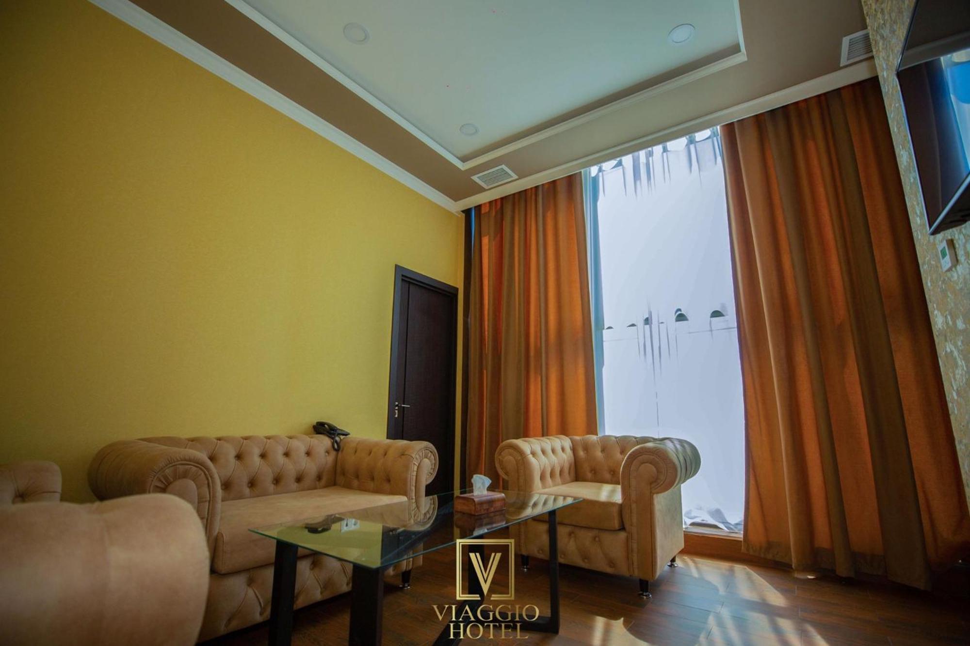 Vg Hotel Erivan Exterior foto