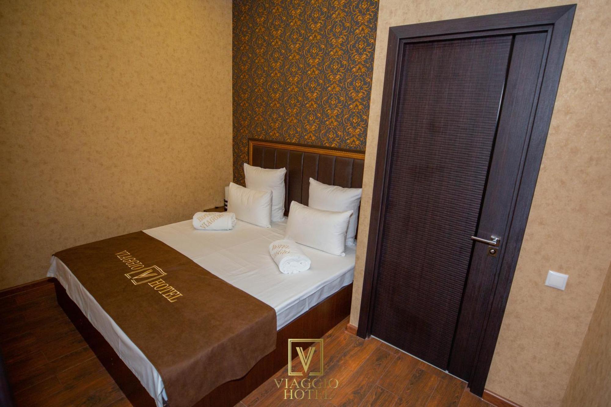 Vg Hotel Erivan Exterior foto